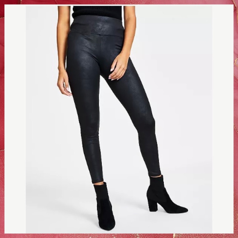 🆕 Bar III Women’s Black Coated Leggings